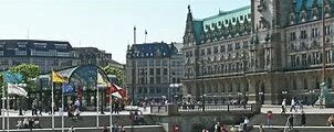 Rathausplatz in Hamburg. Foto: pixabay